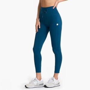 Vuori Womens Daily Leggings In Cosmo Blue Size Medium
